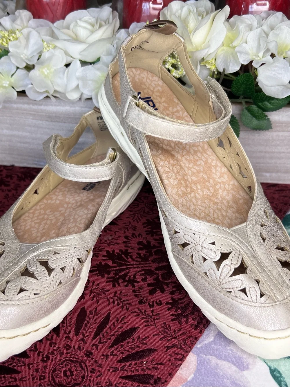 JBU Women's Metallic Champagne Mary Jane Flats